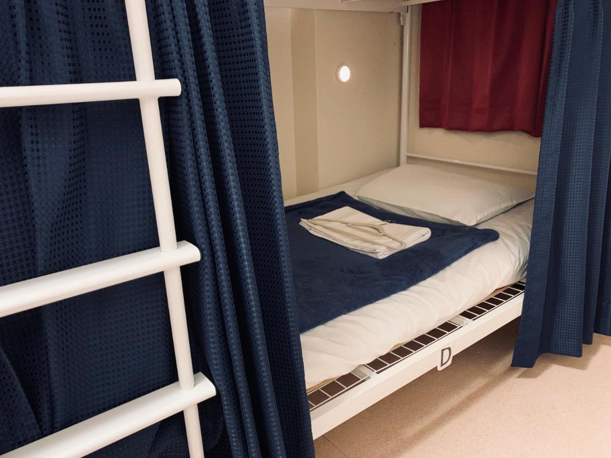 Guesthouse Shiawase Eki ฟูกุโอกะ ภายนอก รูปภาพ