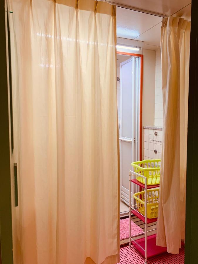 Guesthouse Shiawase Eki ฟูกุโอกะ ภายนอก รูปภาพ