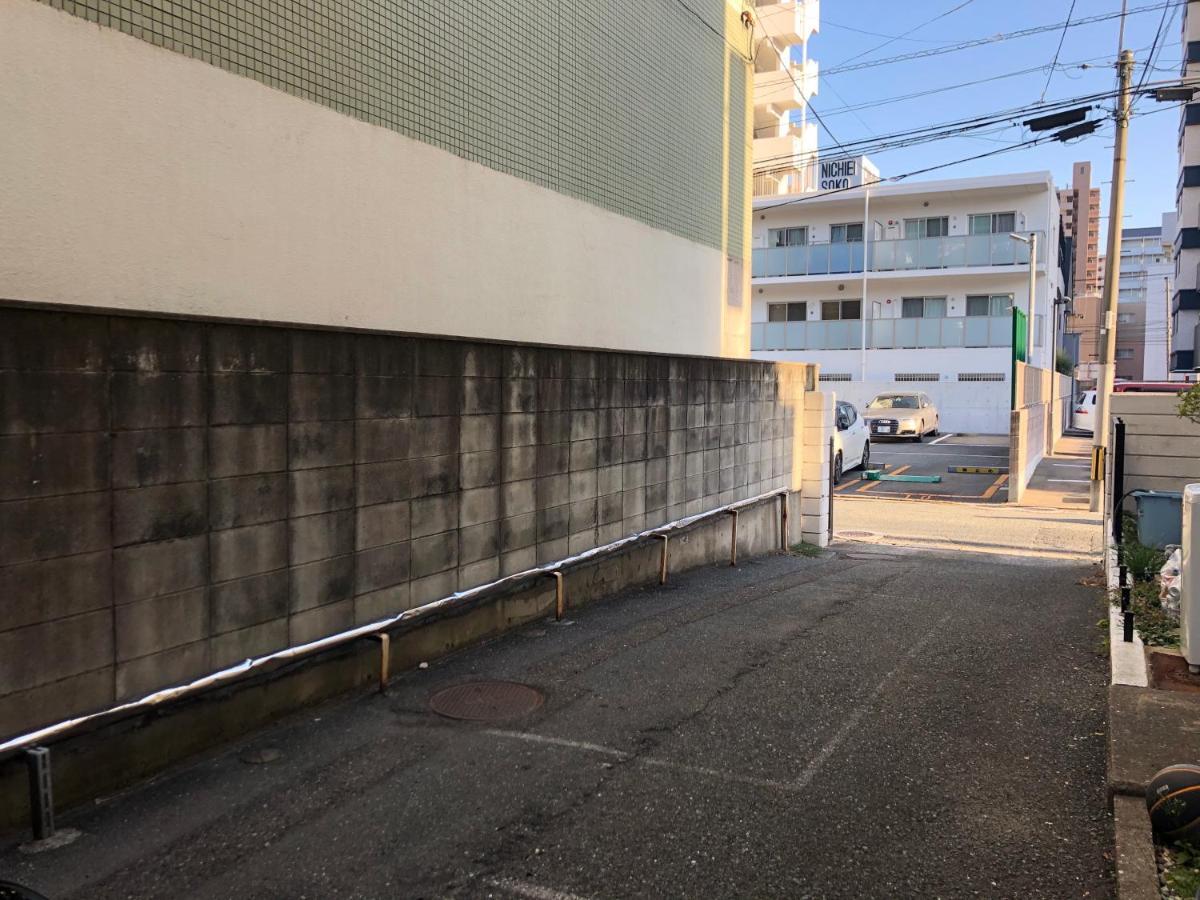Guesthouse Shiawase Eki ฟูกุโอกะ ภายนอก รูปภาพ
